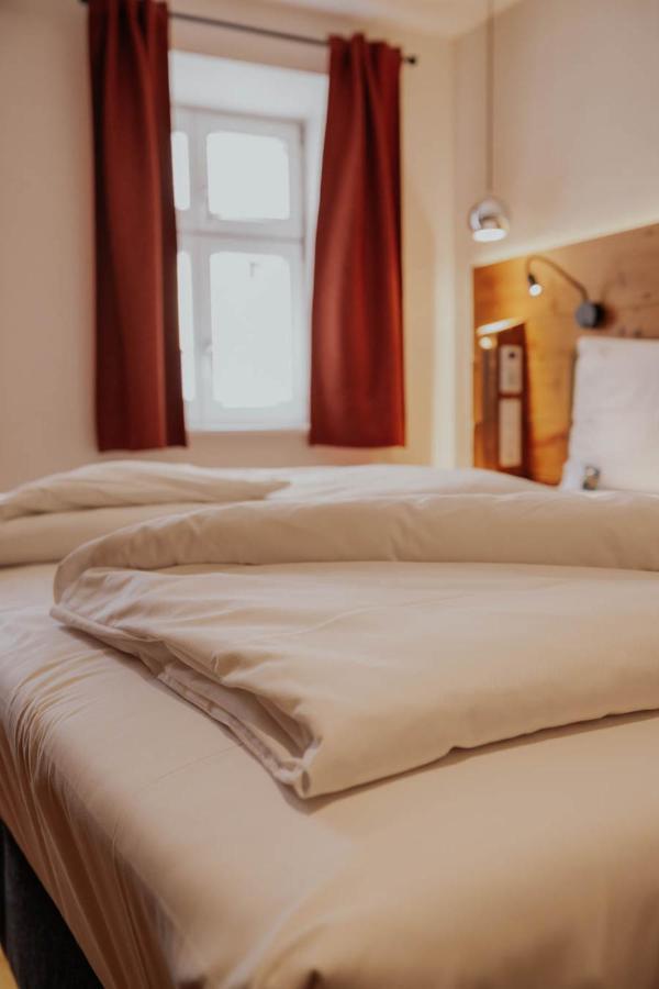 Altstadtmittehotel Sonne Dinkelsbühl Eksteriør bilde